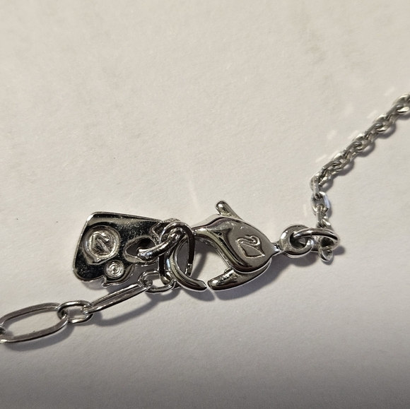 Swarovski Jewelry Swan Pendant White Rhodium plated Necklace womens gift classic - Picture 3 of 5